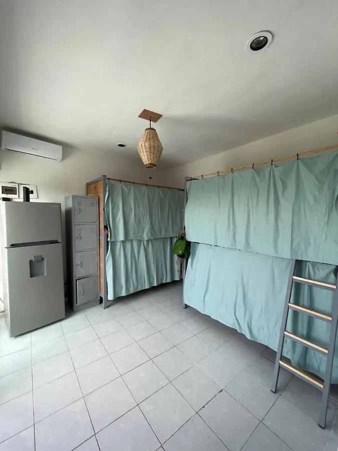 Hostal Cuca Macuca Puerto Morelos Albergue