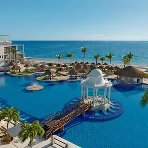 5* Resort Dreams Sapphire &